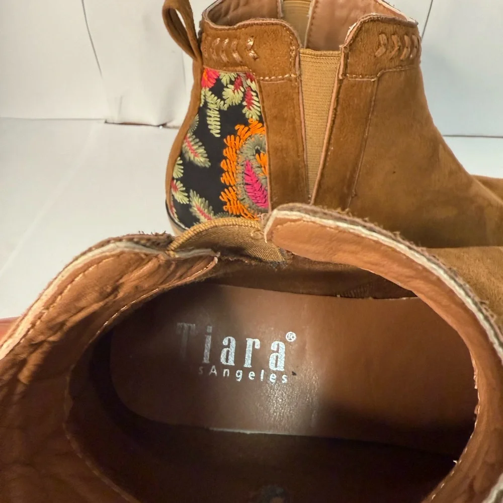 Tiara Los Angeles faux Brown Suede Ankle Boots. Floral embroidery back. Slip on - Picture 6 of 8